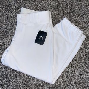 NWT Boombah Women’s Softball white pant sz 30